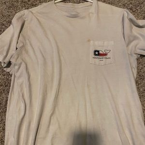Vineyard Vines T Shirt
